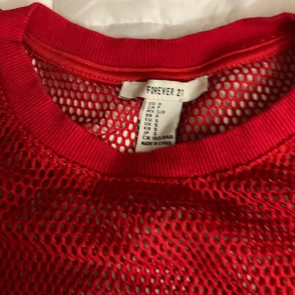 Tokyo red net top - Picture 4 of 4